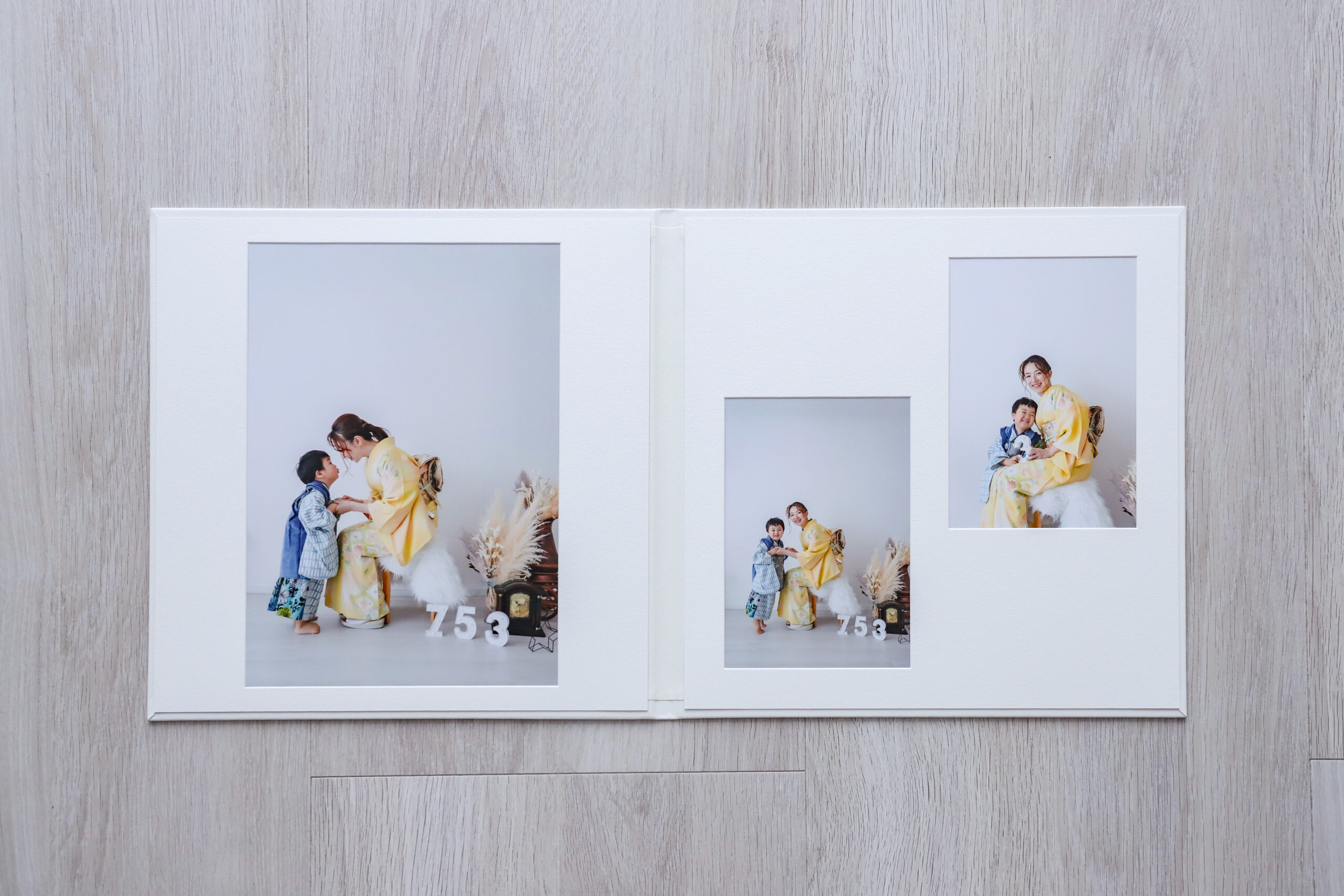 A3スクエア2面台紙(3カット収録）